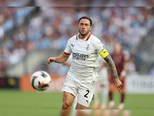 MILAN AC| Un maillot en hommage au cricket (le sport)