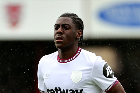 MERCATO| Divin Mubama 19 ans s'engage avec Manchester City.