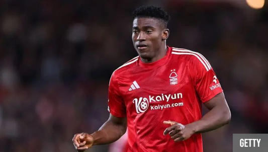 PL| TAIWO AWOINIYI OPERE EN URGENCE SUITE A SA BLESSURE.