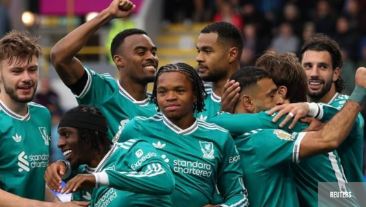 LIVERPOOL S'IMPOSE IN EXTREMIS FACE À BURNLEY.