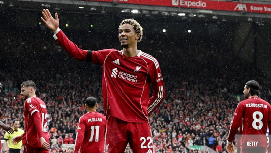 LIVERPOOL TRIOMPHE LORS DU DERBY DE LA MERSEY!