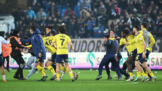 FENERBAHÇE TRABZONSPOR POURQUOI CETTE VIOLENCE ?