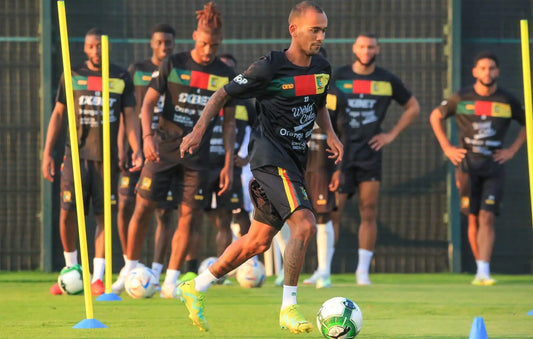 NATHAN DOUALA BLANCHIT