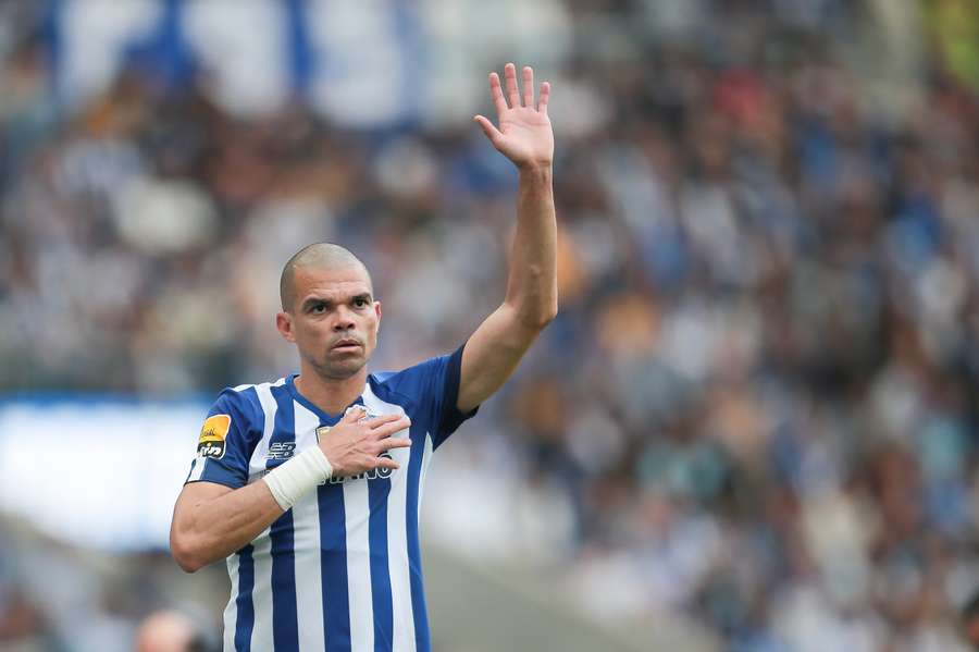 UCL: PEPE FAIT TOMBER UN RECORD.