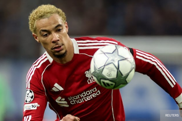 Hugo Ekitike avec Liverpool en ligue des champions 