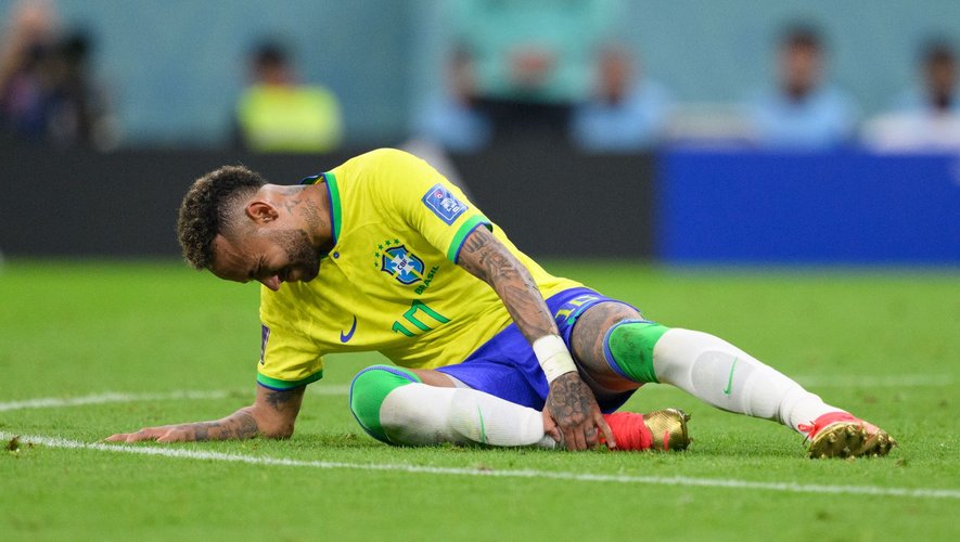 POURQUOI LES JOUEURS DE FOOT SIMULENT-ILS AUTANT ?