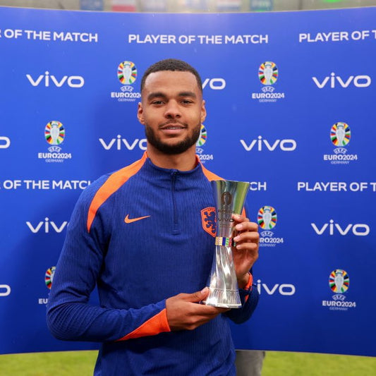 CODY GAKPO DÉSIGNÉ HOMME DU MATCH [Vivo]