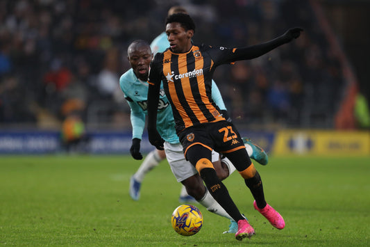 MERCATO| Jaden Philogene va s'engager avec Aston Villa .