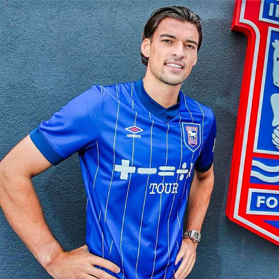 PL| Ipswich Town signe Jacob Greaves!