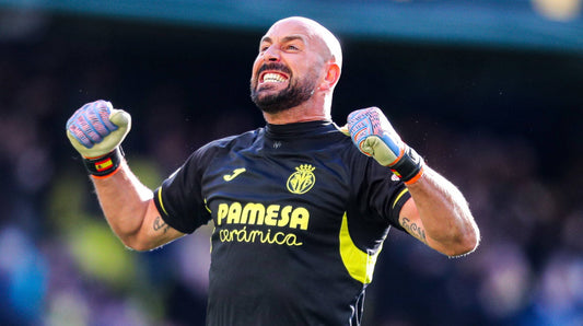 Pepe Reina va s'engager avec le Promu Como.