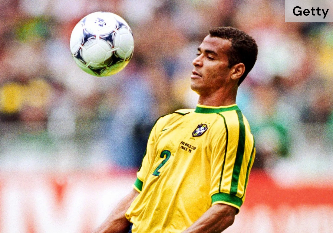 LES 55 MEILLEURS ARRIÈRE DROIT (à partir des années 2000s)