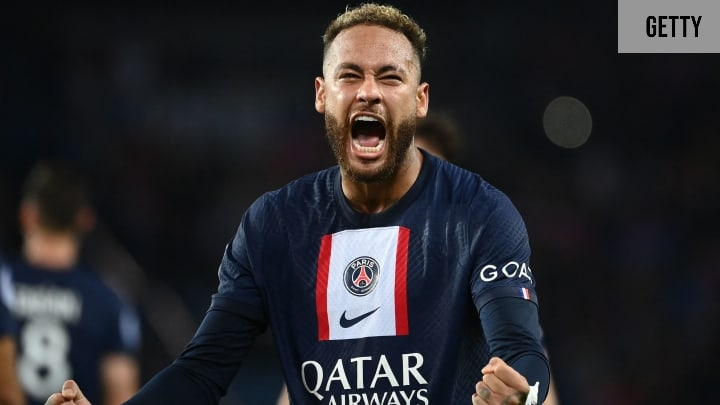J'AI PRATIQUÉ MON MEILLEUR FOOTBALL AU PSG.