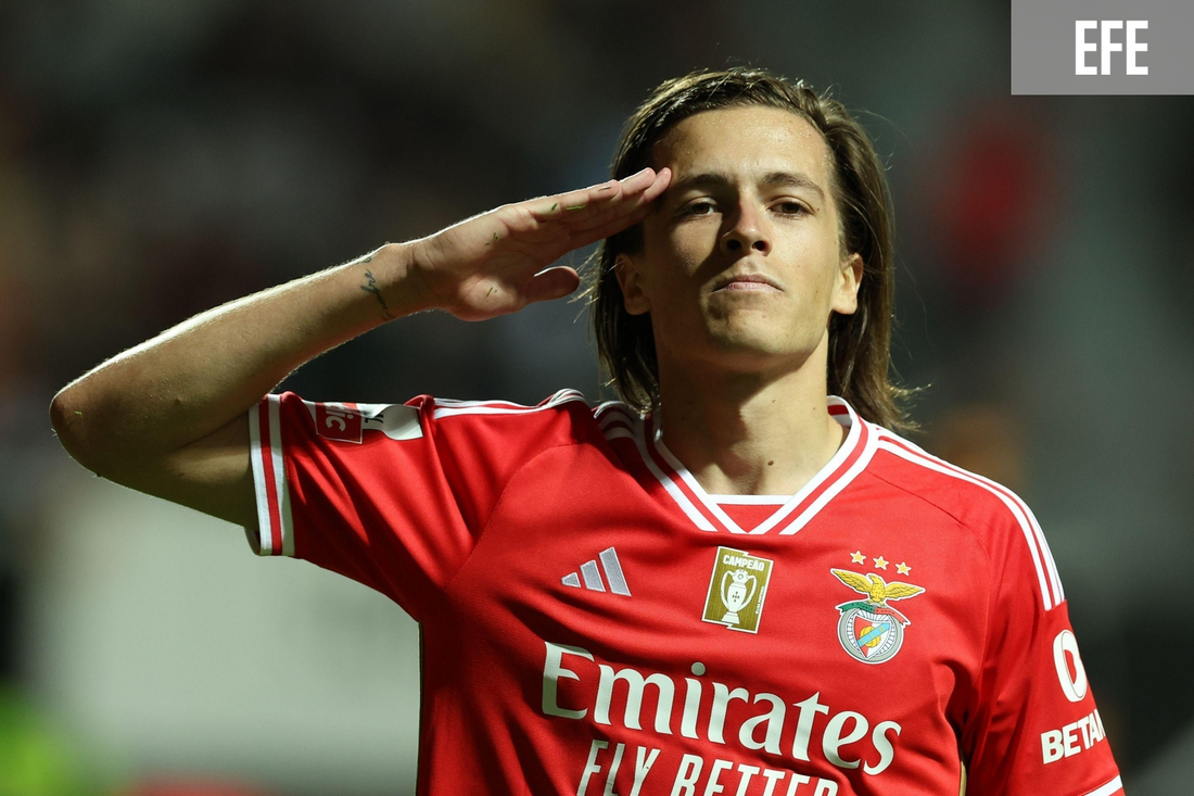 BENFICA LISBONNE| ALVARO CARRERAS CEST TRÈS TRÈS FORT!