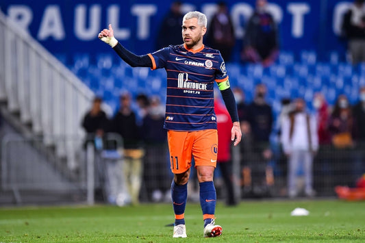 MONTPELLIER| LAURENT NICOLLLIN RETIRE LE BRASSARD DE CAPITAINE À TEJI SAVANIER
