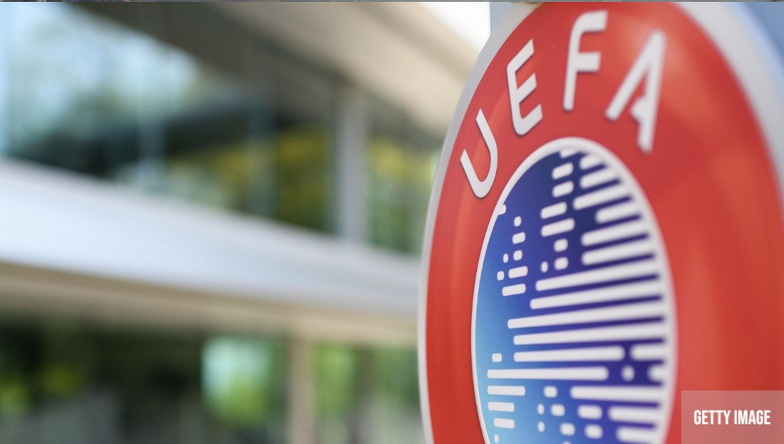 ARSENAL TIVAT BANNI POUR DIX ANS!