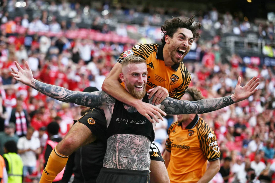 O.Mcburnie de Hull City qui offre la promotion à la 90e minutes en finale de Play off face à Middlesbrough 