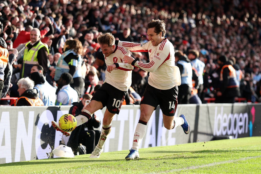 Mac Allister qui jubilé de joie après que sont but est été accordé 