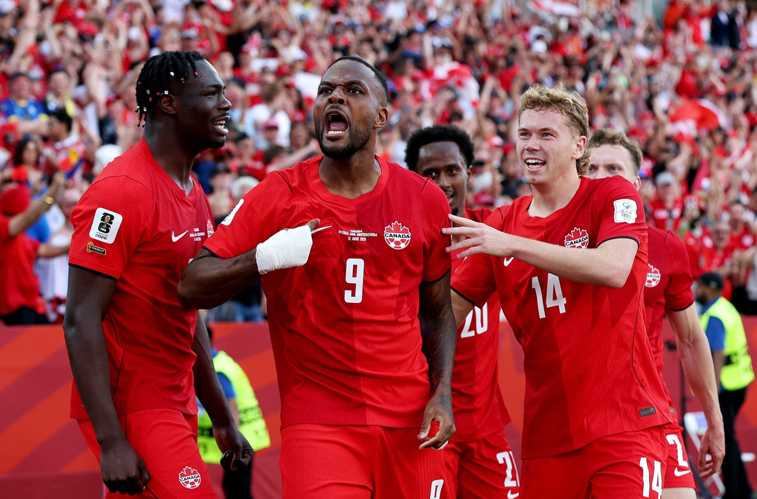 Larin score a beautiful goal against Bosnia Herzégovia world cup 2026