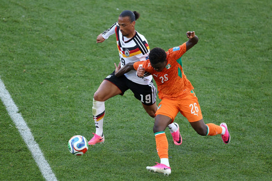 Christ Inao en duel avec Leroy Sané Coupe du monde 2026