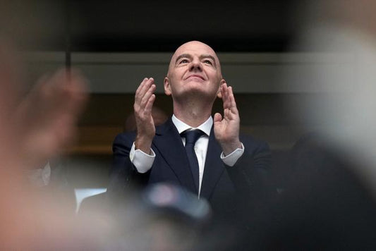 Le président de la FIFA, Gianni Infantino, avant la demi-finale de la Coupe du monde de football opposant la France à l’Espagne, à Arlington (Texas), le 14 juillet 2026. ERIC GAY/AP
