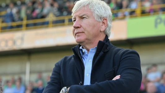 MALGRÉ SON LIMOGEAGE, MARC BRYS REFUSE DE QUITTER SON POSTE.