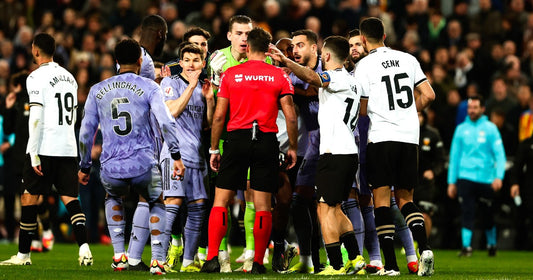 COMITÉ TECHNIQUE DES ARBITRES ( REAL MADRID X VALENCE) )