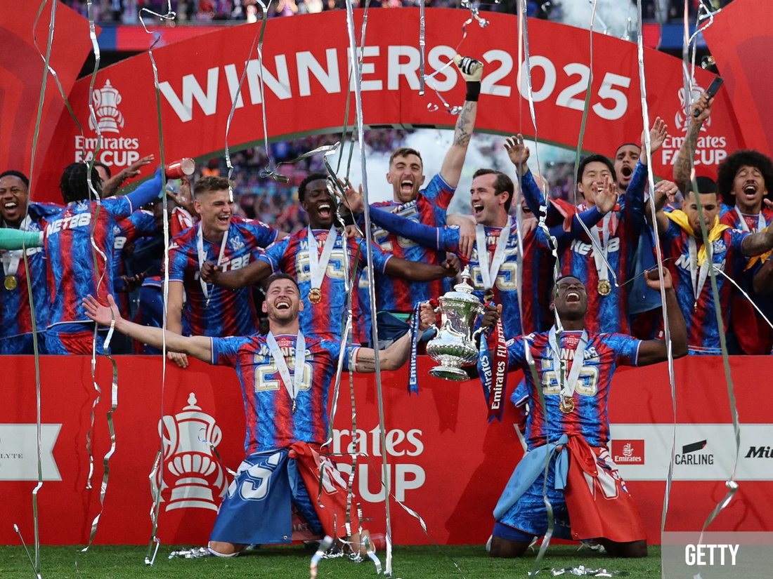 MULTIPROPRIÉTÉ| JOHN TEXTOR PLUTÔT SEREIN