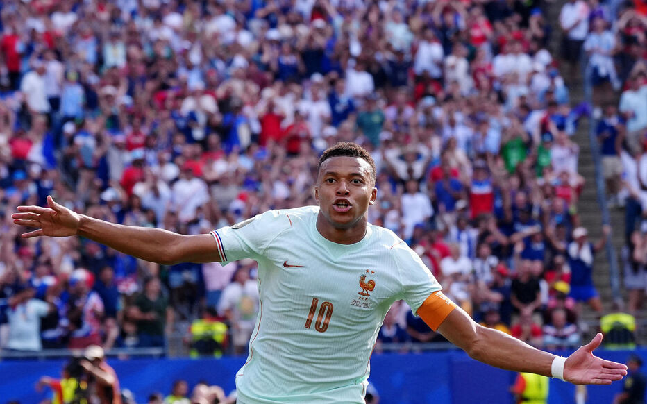 Kylian Mbappé a été décisif sur les deux buts des Bleus contre le Maroc. Reuters/David Butler Ii