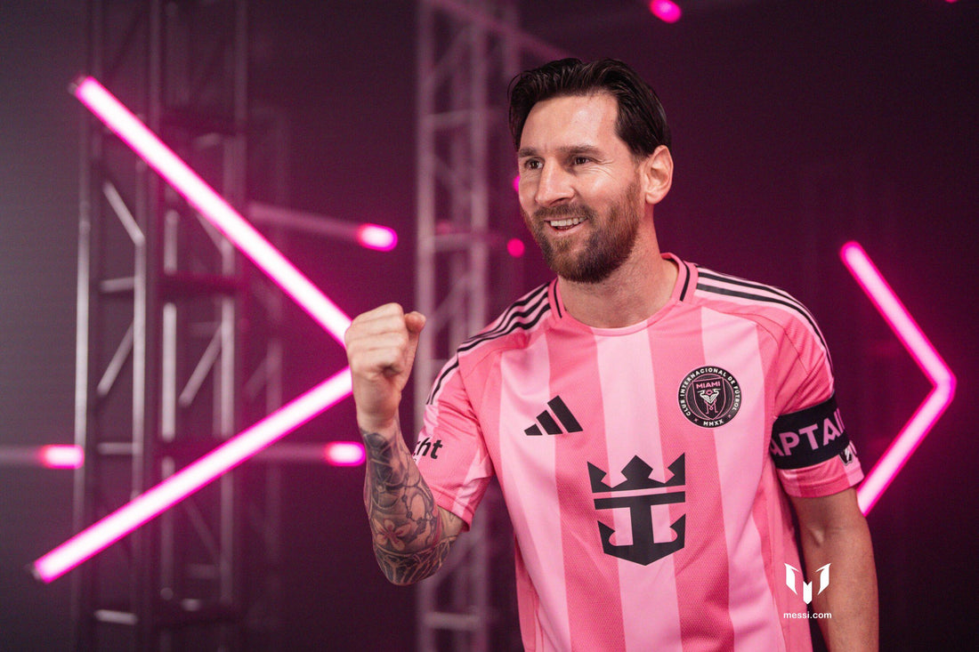 MESSI SIGNE UN NOUVEAU CONTRAT JUSQU'EN 2028