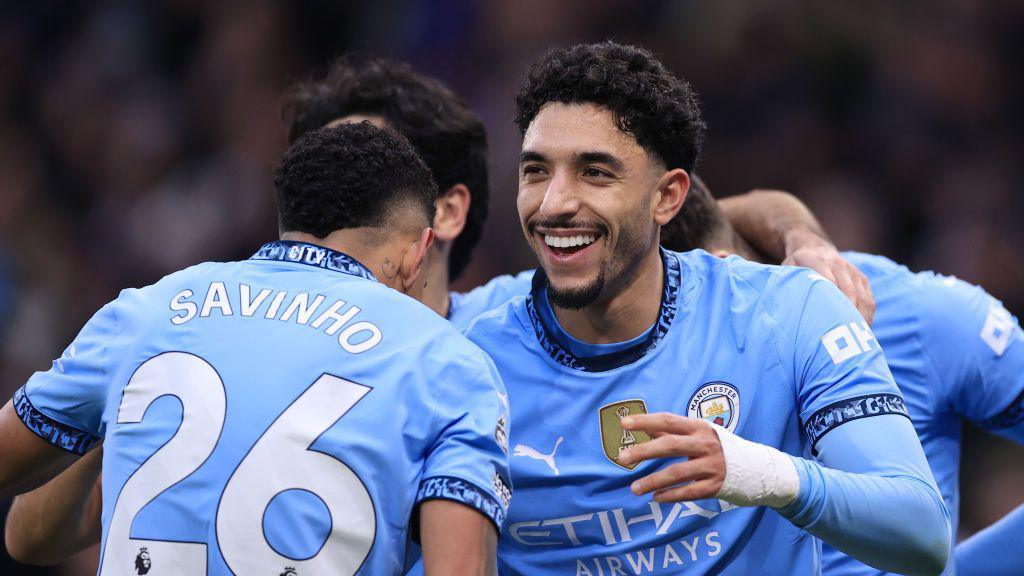 Omar Marmoush et Savinho avec Manchester City 