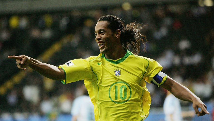 RONALDINHO| POURQUOI CE SURNOM ?