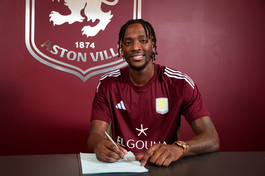 Tammy Abraham qui signe son retour à Aston Villa 