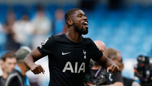 MANCHESTER CITY SE FAIT SURPRENDRE