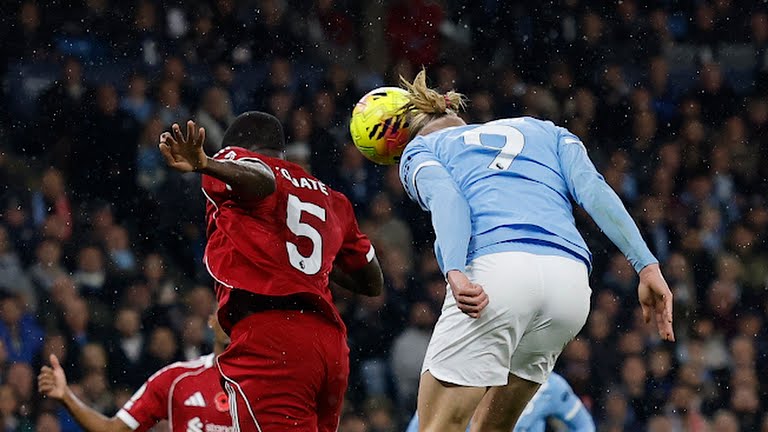 CITY REGALE POUR LA 1000e DE GUARDIOLA.