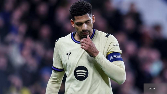 FC BARCELONE| RONALD ARAUJO SE MET EN RETRAIT