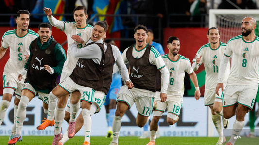 CAN 2025 équipe d'Algérie qui célèbre sa victoire face au Congo 