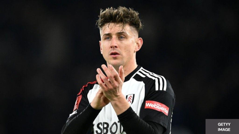 TOM CAIRNEY PROLONGE L'AVENTURE: LE CAPITAINE RESTE LE PILIER DE FULHAM JUSQU'EN 2027