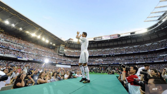 CRISTIANO RONALDO AU REAL MADRID: QUAND UN TRANSFERT DEVIENT UN INVESTISSEMENT HISTORIQUE.