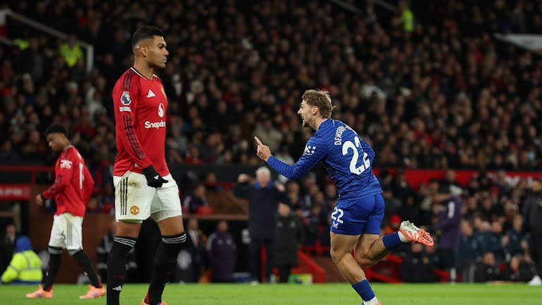 REDUIT A 10 EVERTON S'IMPOSE A. OLD TRAFFORD ! [12 eme JOURNÉE]