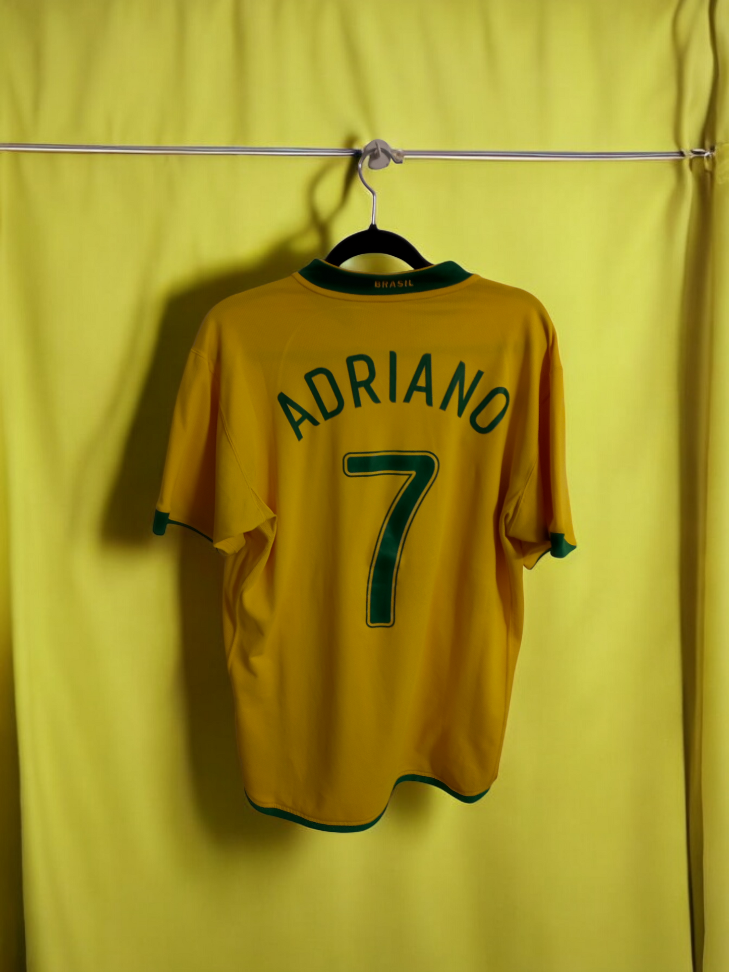 MAILLOT DOMICILE BRESIL 2006 DE "L'IMPERATOR" FLOQUÉ ADRIANO #7
