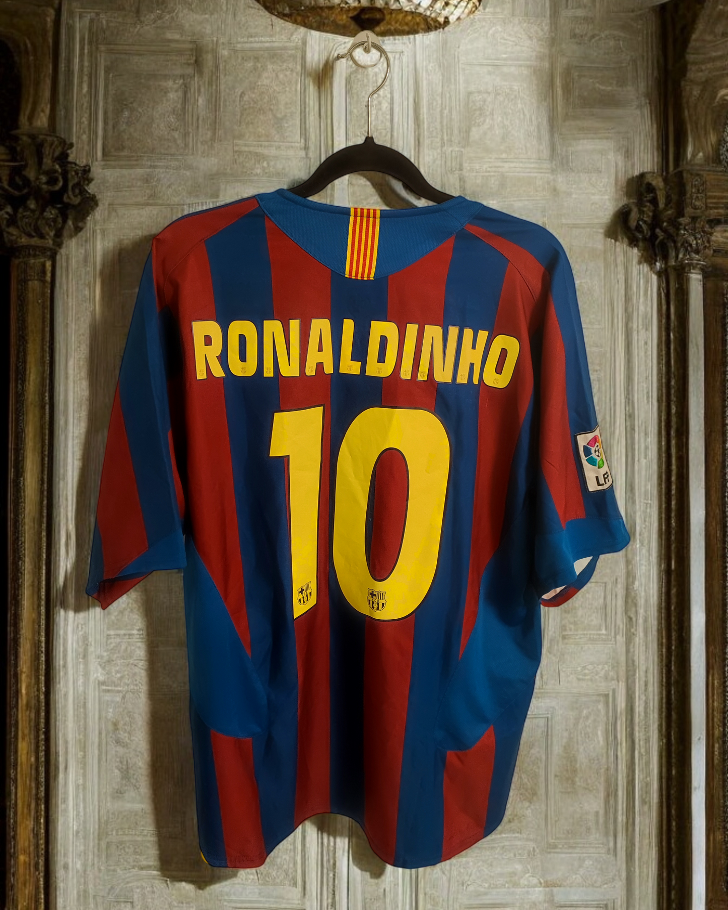 Maillot FC Barcelone 2005/2006 floqué Ronaldinho 10#